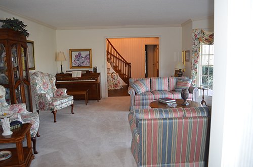 Property photo 52 - Ford Truck, Snow Plow, Furniture, Children's Toys & More! - Delagrange Personal Property